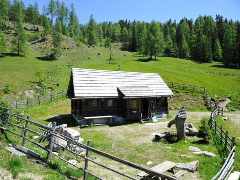 © ©HUS-SBG Hütte